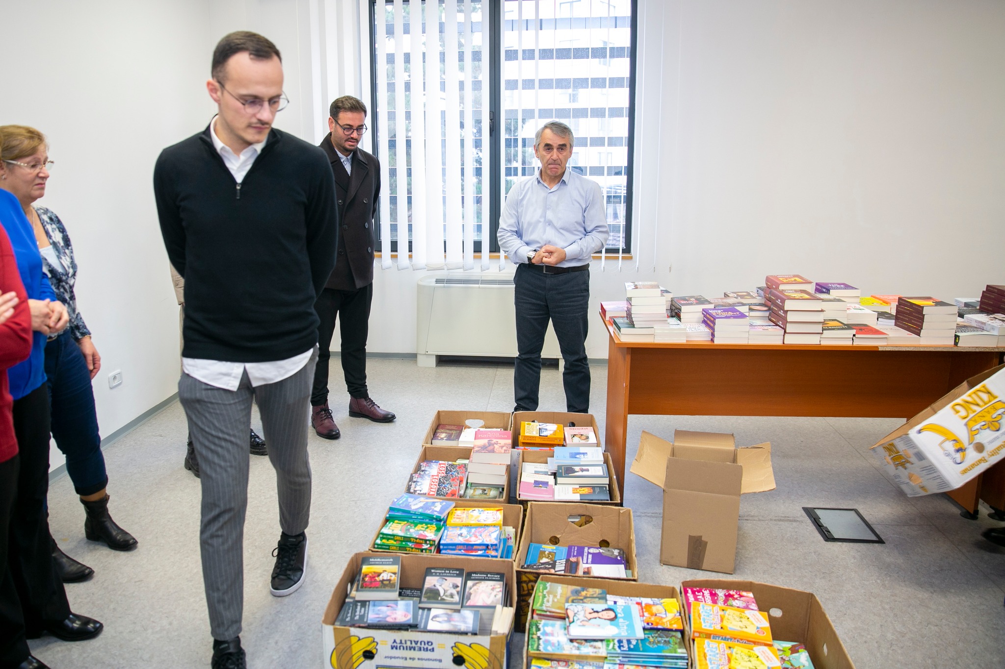 Hyseni: Libra të rinj në vlerë prej 10 mijë euro në Bibliotekën e Qytetit “Fan S. Noli”
