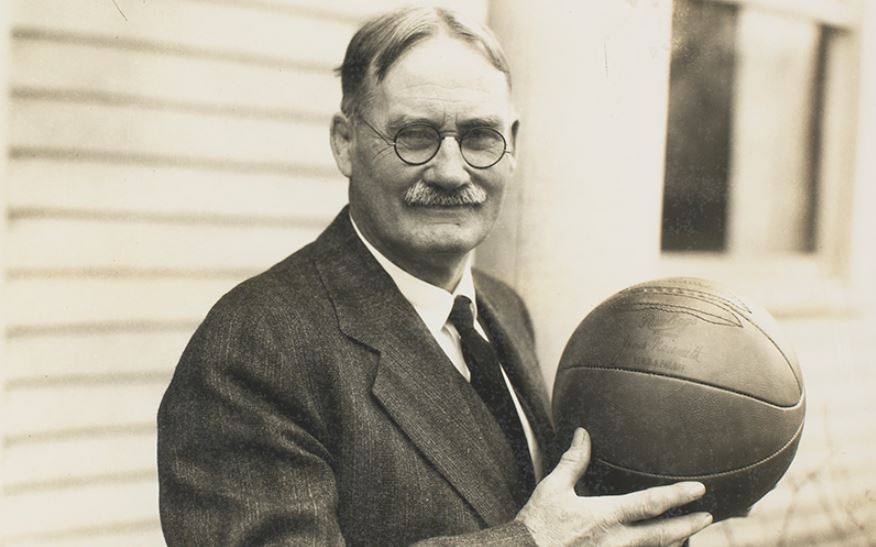 Basketbolli sot ka ditëlindjen