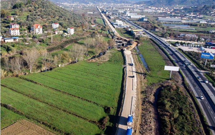 Rama: Hekurudha Tiranë-Durrës përfundon në mars të 2024-ës
