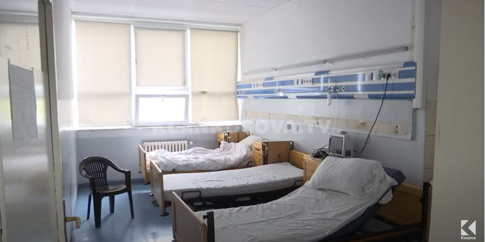 85 mjekë specialistë lënë ShSKUK-në në tri vjet, 56 veç sivjet (VIDEO)