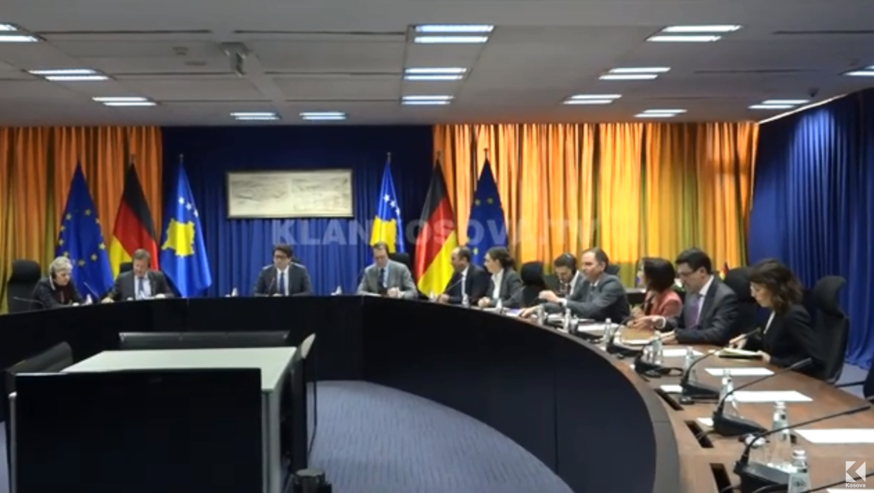 Nënshkruhet marrëveshja, edhe 38 mijë kryeqytetas do të kyçen në sistemin e ngrohjes qendrore (VIDEO)