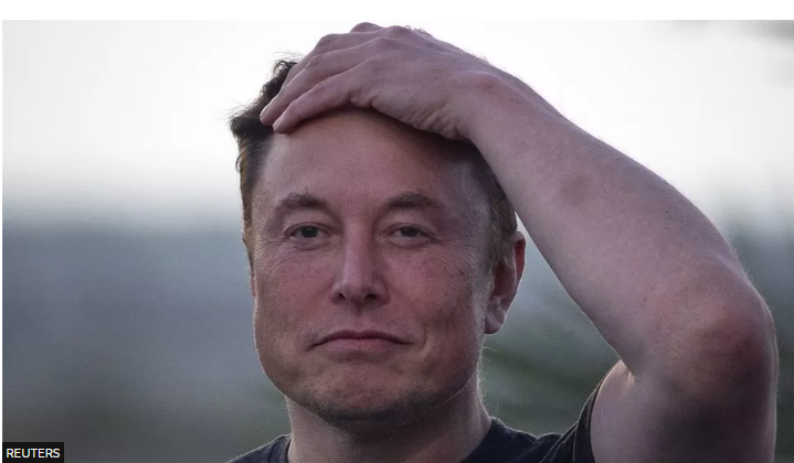 Musk shet 3.6 miliardë dollarë aksione të Teslas