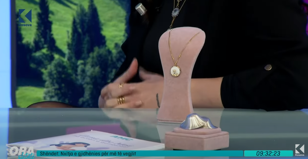 Neonatologjia pritet të bëhet me pompën e parë të gjirit (VIDEO)
