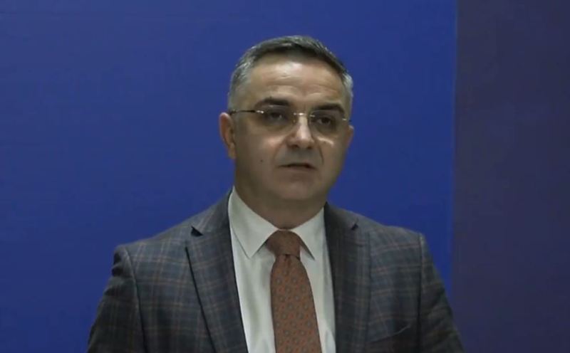 Tahiri (AAK): Ligji i Pagave të hyjë në fuqi më së largu më 1 shkurt