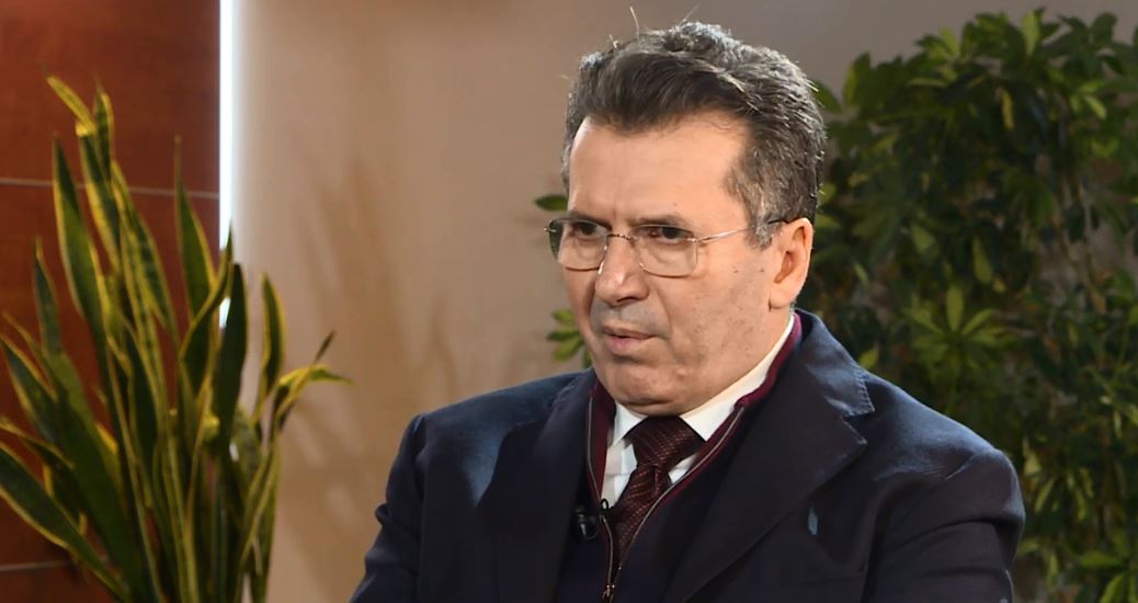 Ish-ministri i Mbrojtjes i Shqipërisë: Qasja e Serbisë ndaj Kosovës si ajo e Rusisë ndaj Ukrainës