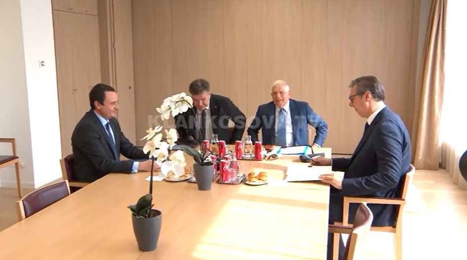 Paralajmërimi i ambasadorëve: Refuzimi i propozimit të BE-së sjell pasoja (VIDEO)