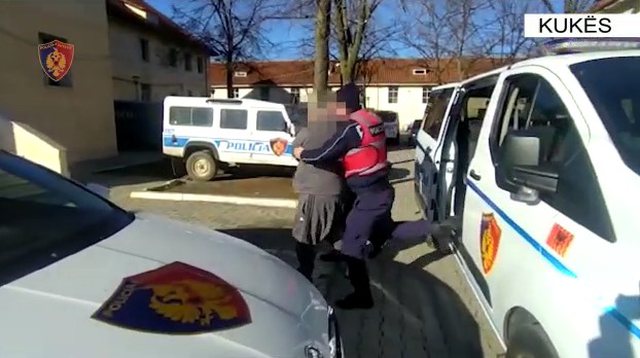 Kukës, kapet me 70 kilogramë drogë të fshehur në makinë, arrestohet 48-vjeçari nga Rumania (VIDEO)