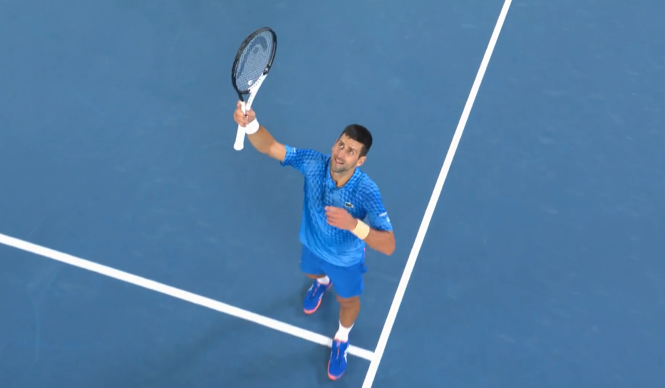 Gjokoviqi kampion në Australian Open, barazohet me Nadalin për më së shumti titujt Grand-Slam
