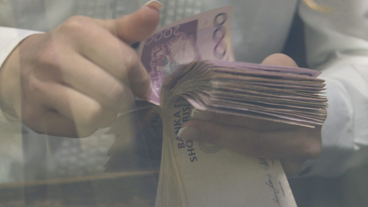 Prangosja e zyrtarit të Financave, si u zbulua abuzimi 1.2 milionë euro