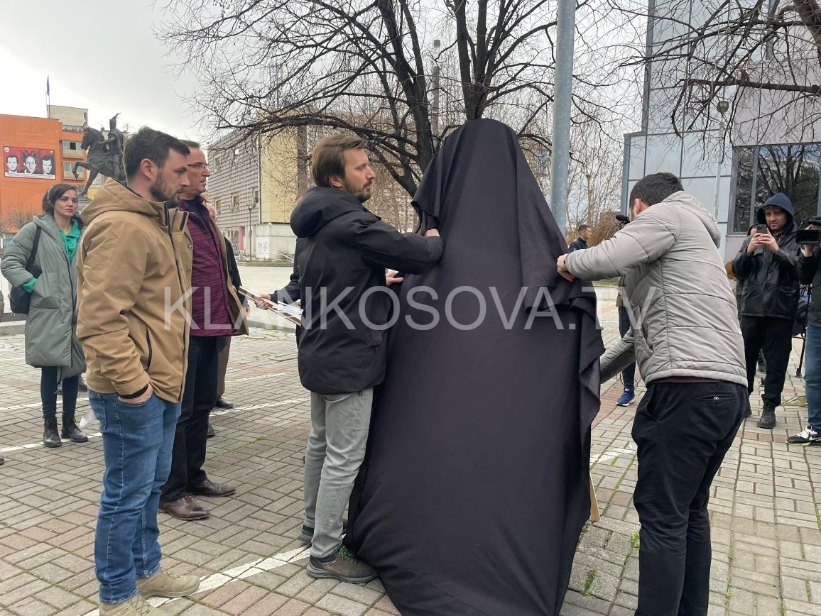 Psd Vendos Memorialin E Ivanoviqit Para Qeverisë Klan Kosova