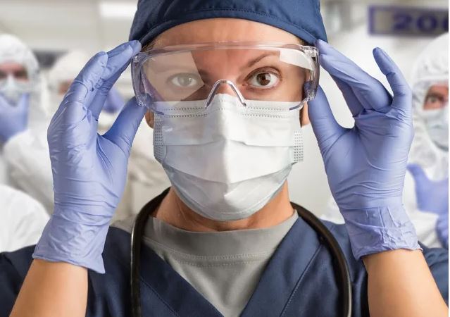Pesë simptoma të pazakonshme që diagnostikohen gabim në emergjencë