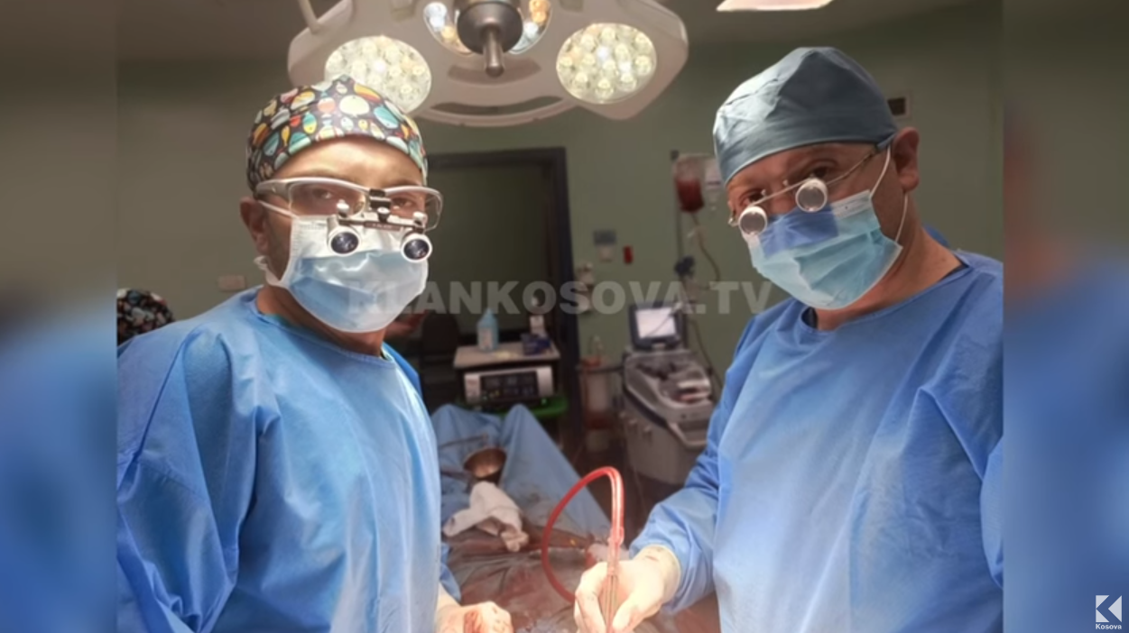 Vdekja e 63-vjeçarit pas operimit: Hetim për rastin, fajësim e mbrojtje për doktorin (VIDEO)