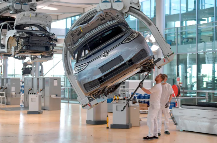 Ekonomia gjermane në humbje prej 595 miliardësh nga 2020-ta