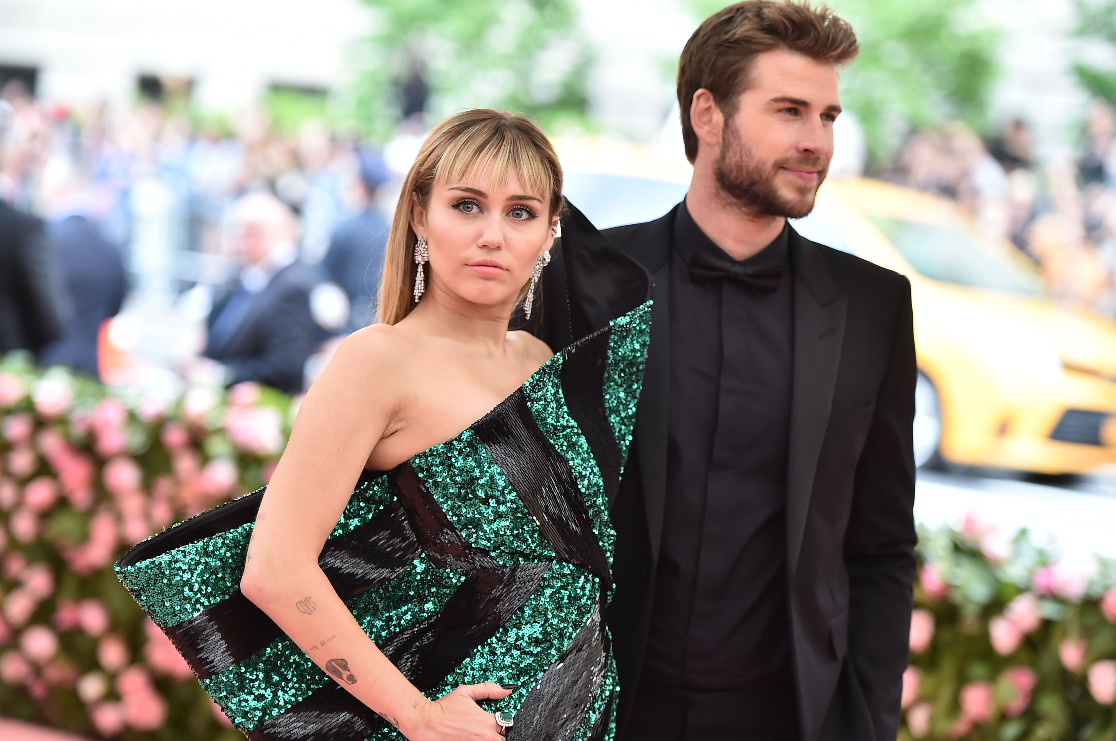 A është kënga e re e Miley Cyrus për Liam Hemsworth? (VIDEO)