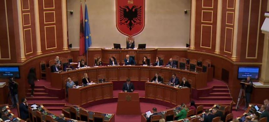 Nis nesër sesioni i ri parlamentar në Shqipëri