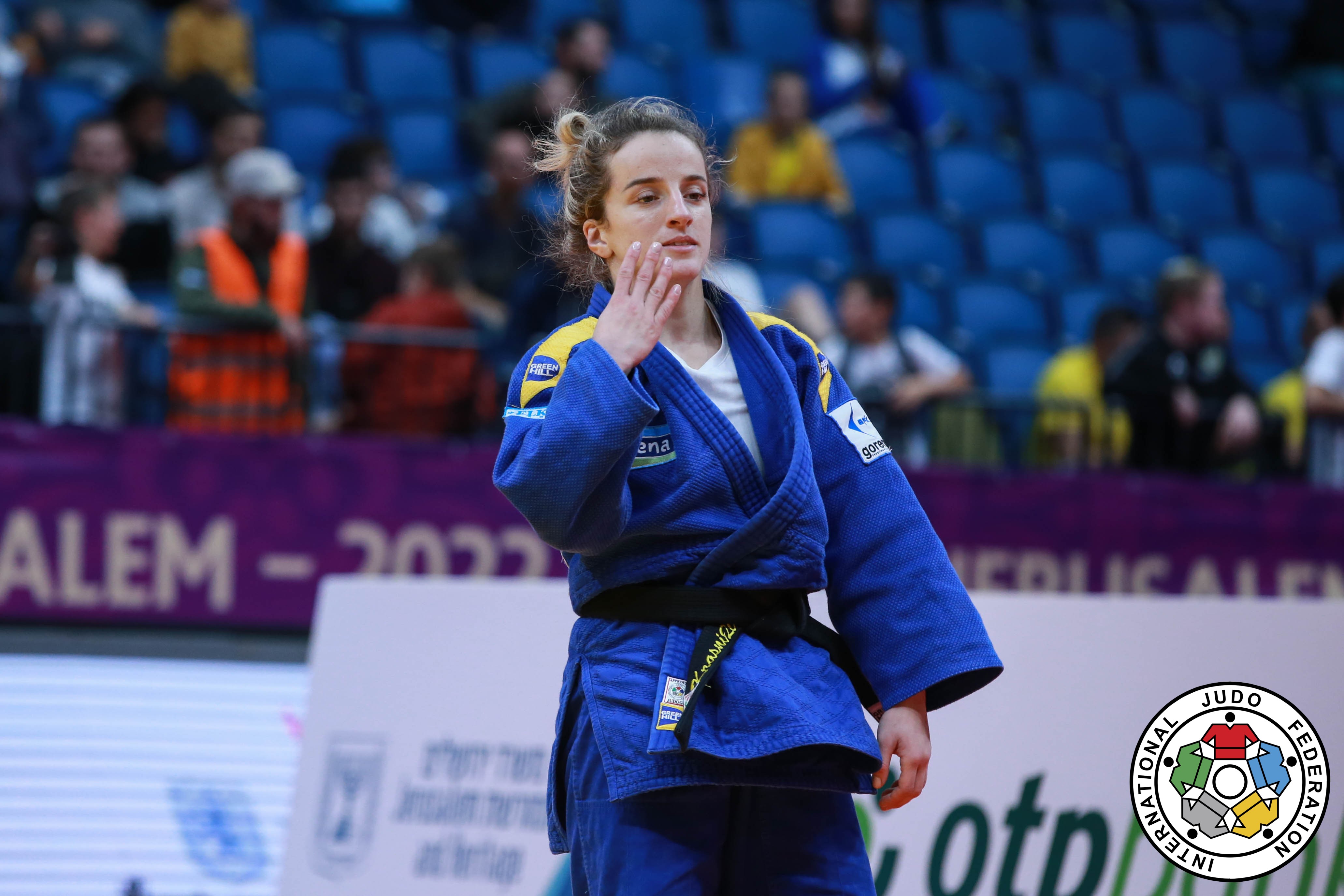 Distria Krasniqi në kërkim të medaljes së katërt të artë në Grand Slam