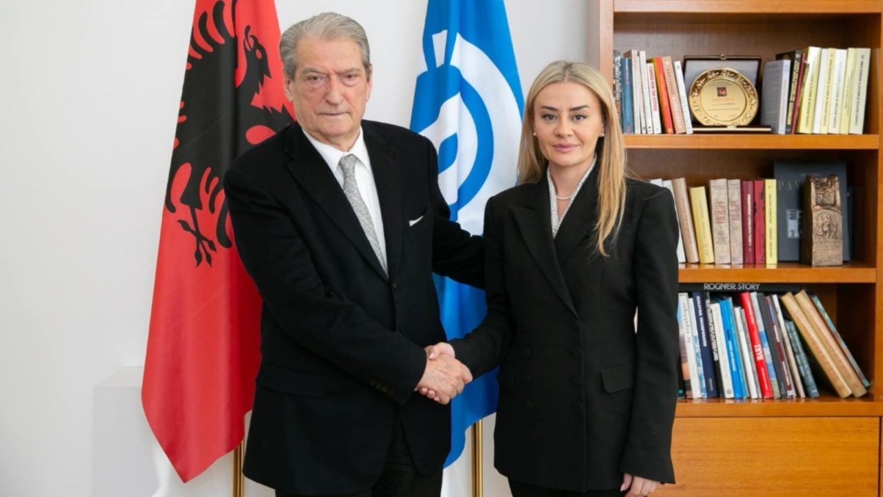 Sali Berisha mirëpret planin franko-gjerman, por ka dy kërkesa themelore