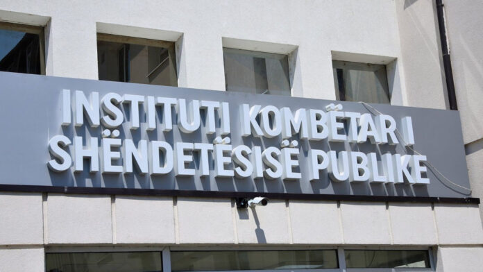 21 raste pozitive me COVID-19 në Kosovë