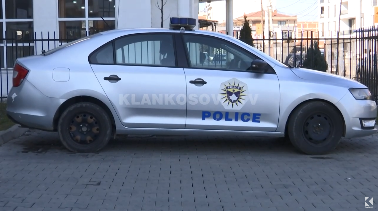 Suedezja mashtron se u vodh për të përfituar nga sigurimi (VIDEO)