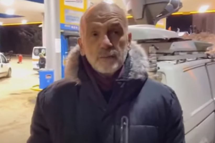 Kllokoqi nga Gazientep: Situatë e rëndë, të mbijetuarit me shpresë të nxjerrin trupat e gjallë të familjarëve