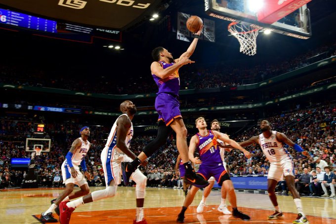 Booker lider i Suns në fitoren ndaj 76ers (VIDEO)