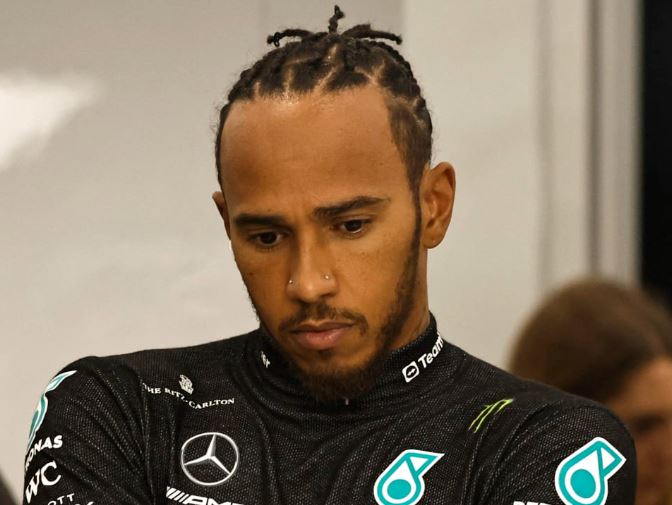 ​Hamilton jep sinjale të dorëzimit