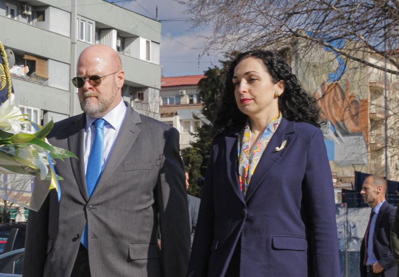 Hovenier dhe Osmani