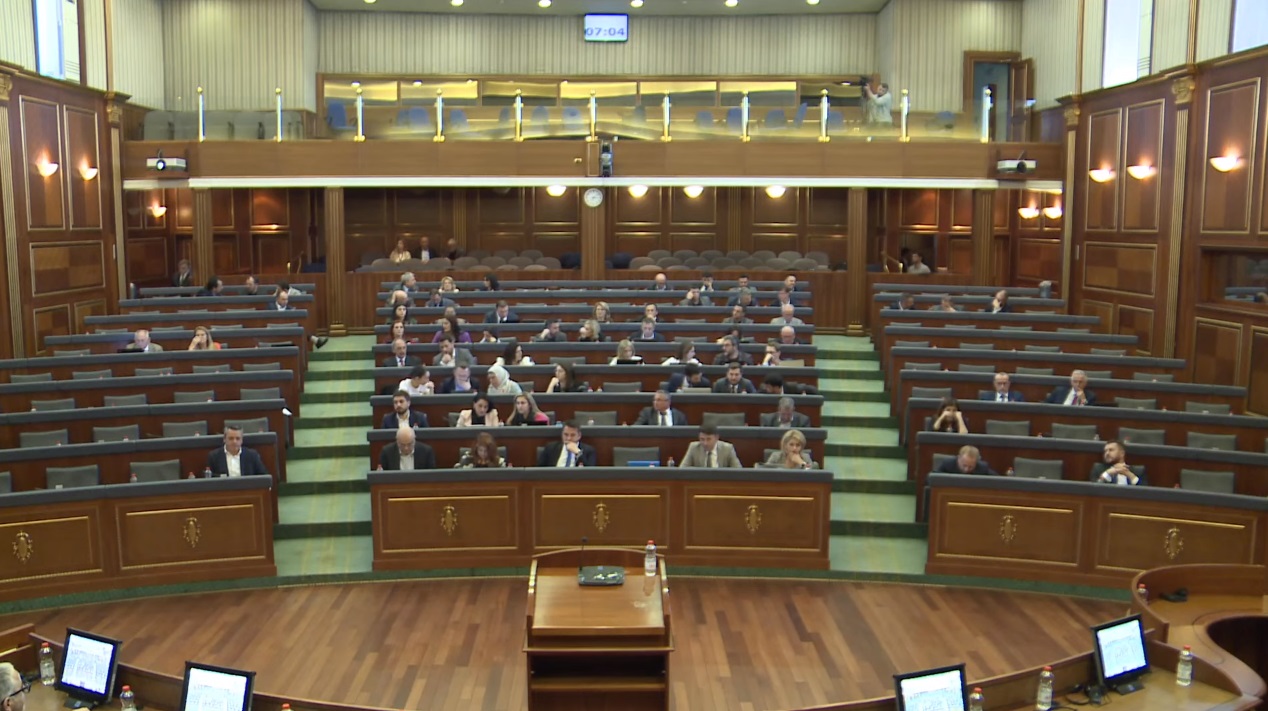 Miratohet raporti vjetor i ZRrE-së për 2021