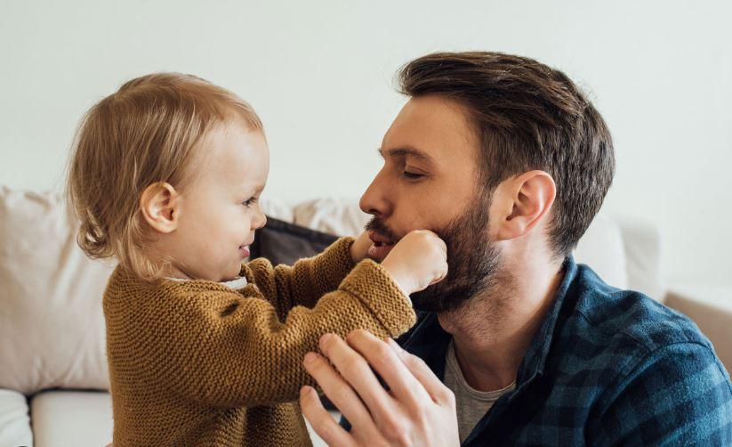 Gjashtë tipare që mund t’i trashëgoni vetëm nga babai