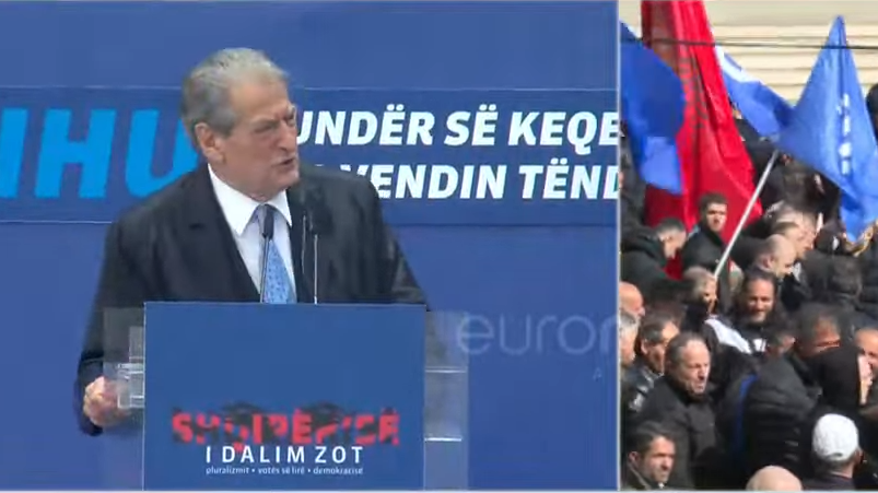 Nis protesta e PD-së, Berisha i adresohet turmës