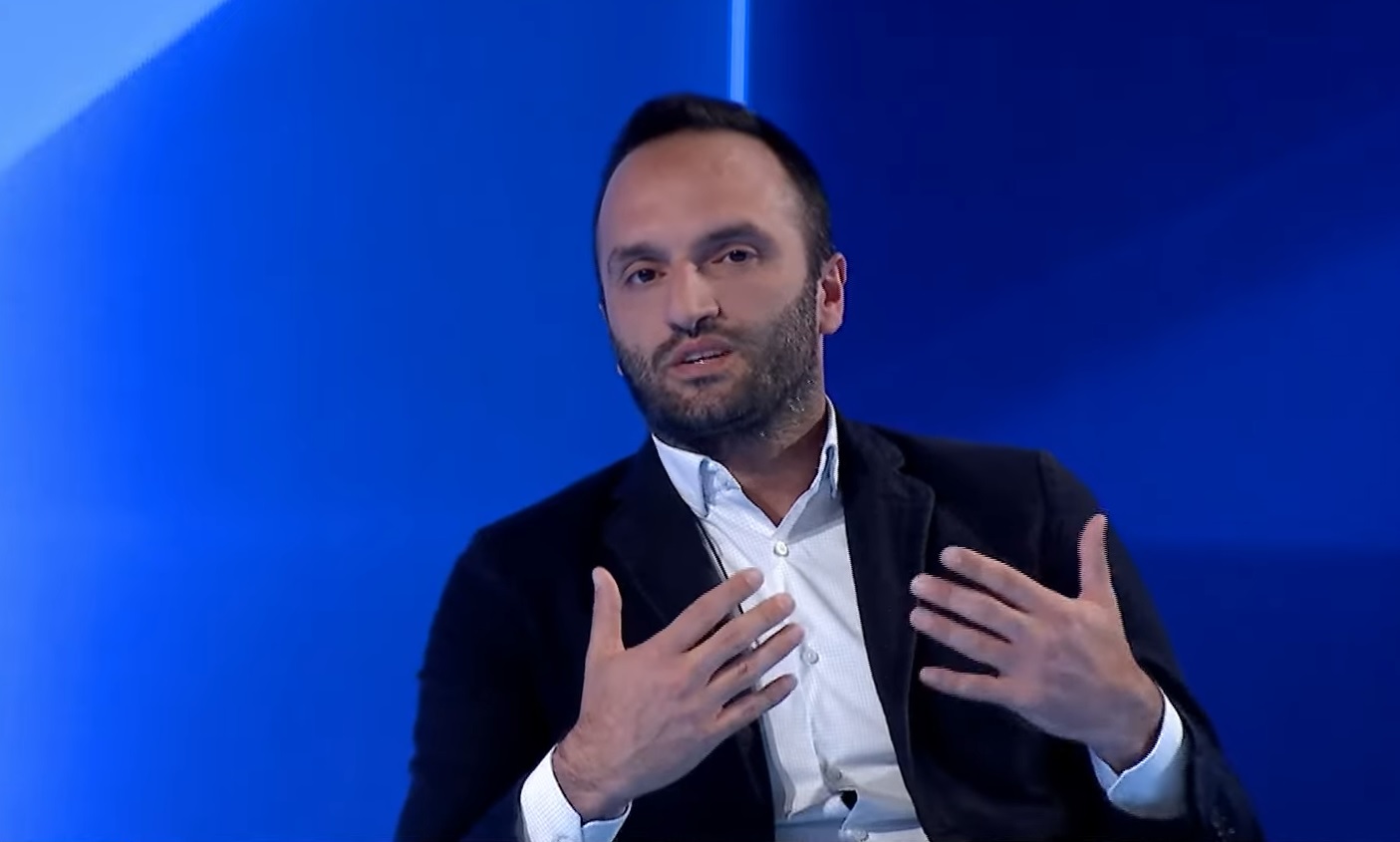 Tahiri: Kurtin e acaruan sot Krasniqi e Abdixhiku