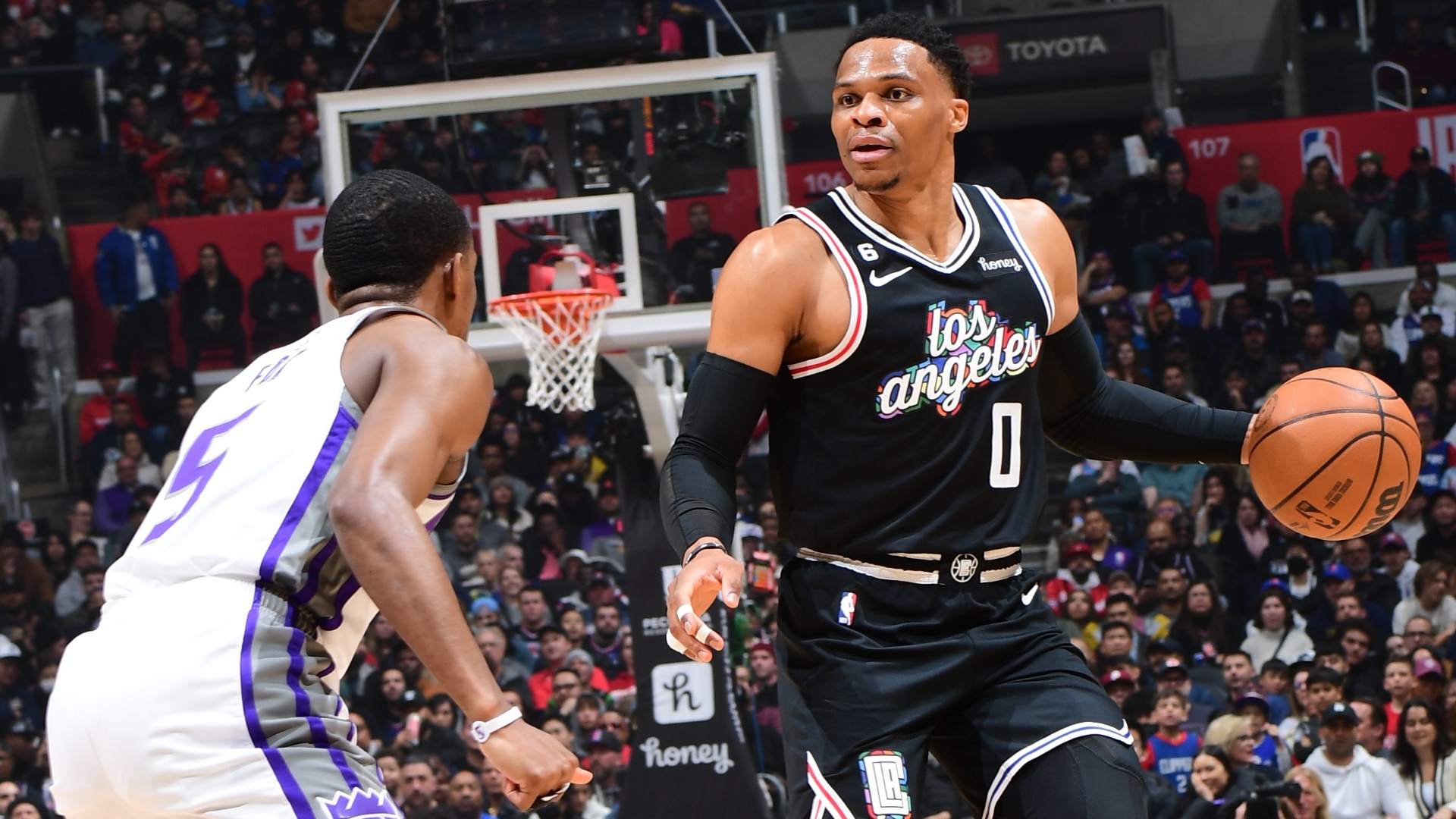 Russell Westbrook “Macë e Zezë” për LA Clippers
