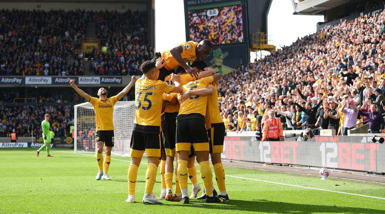 Chelsea s’këndellet as me Lampardin, pëson humbje nga ‘Ujqit’