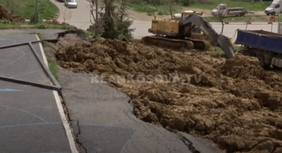 Shembja e anësoreve rrezikon fëmijët (VIDEO)