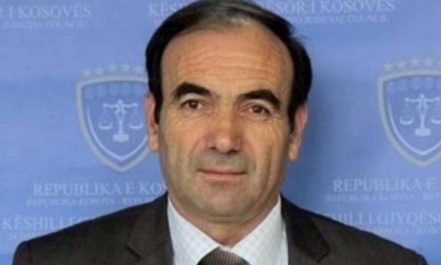 Ish-gjyqtari Sali Berisha dënohet me 30 muaj burgim