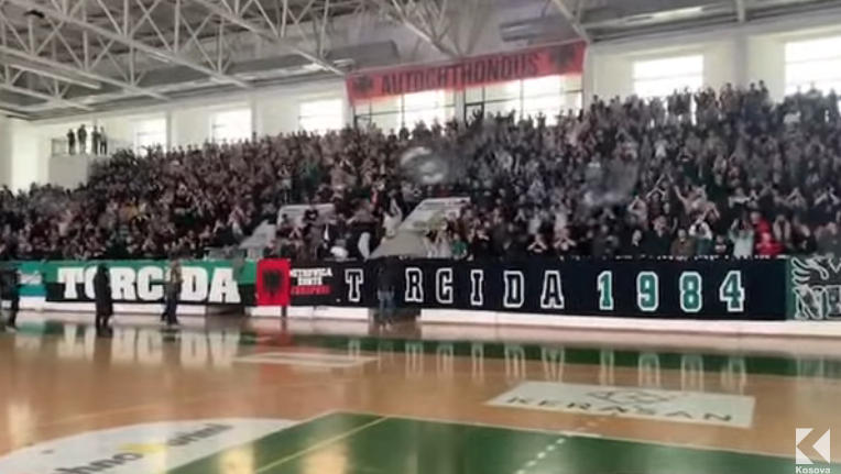 Torcida e ''kallë'' Minatorin në prag të ndeshjes me Prishtinën (VIDEO)