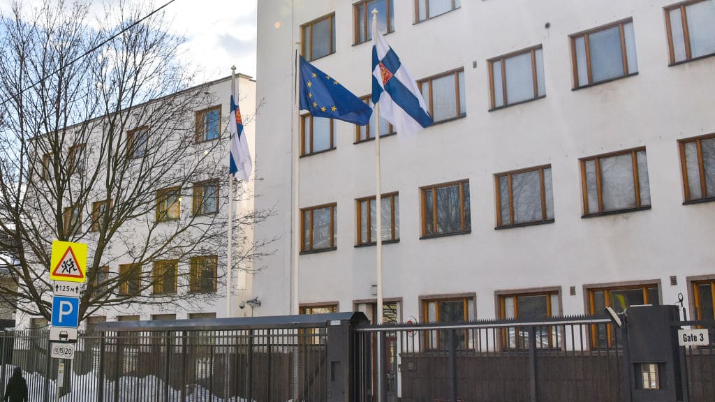 ambasada finlandeze