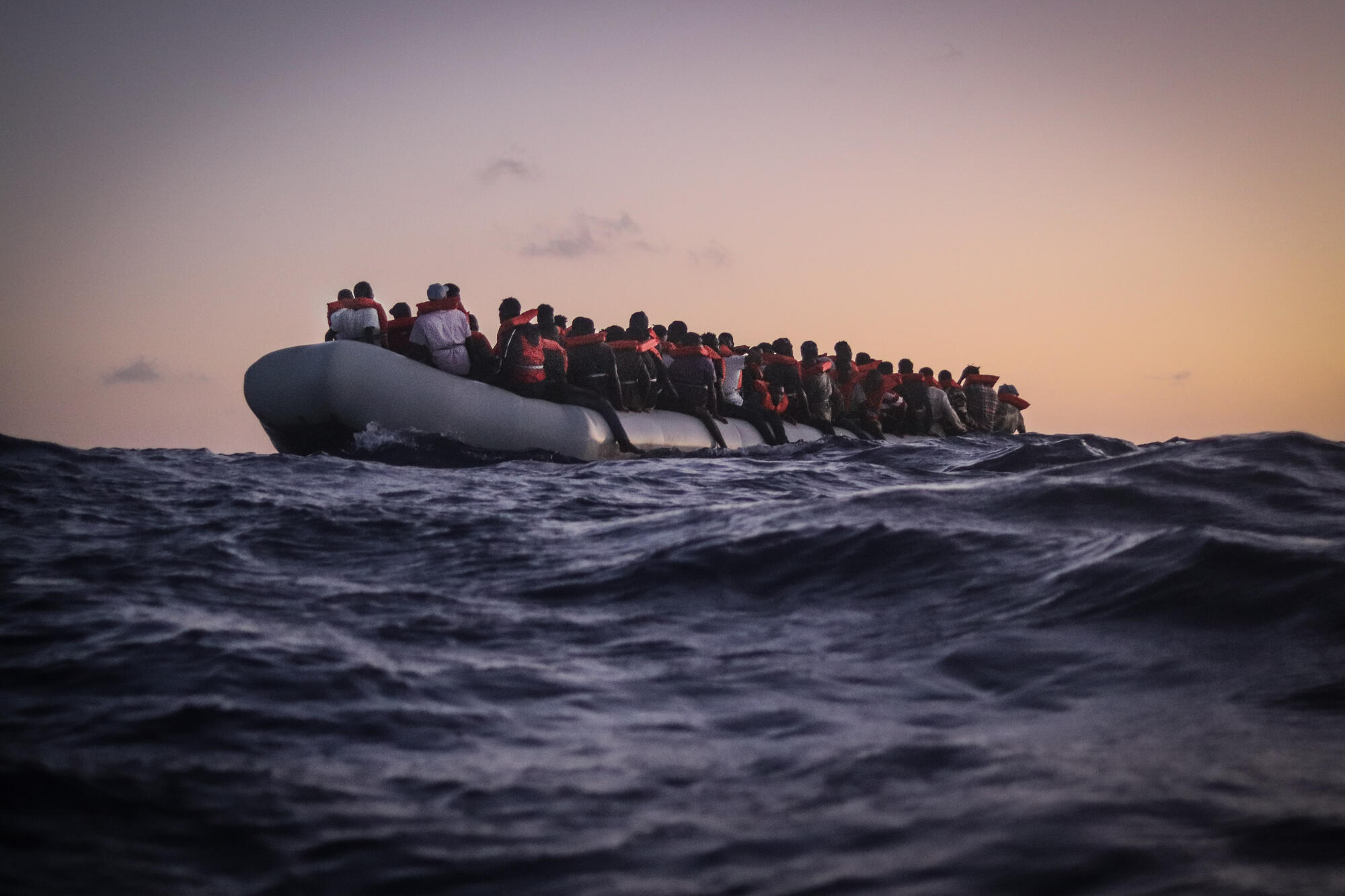 emigrantet ne mesdhe