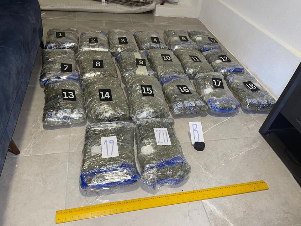 Malishevasit i gjenden në shtëpi 30 kilogramë kanabis