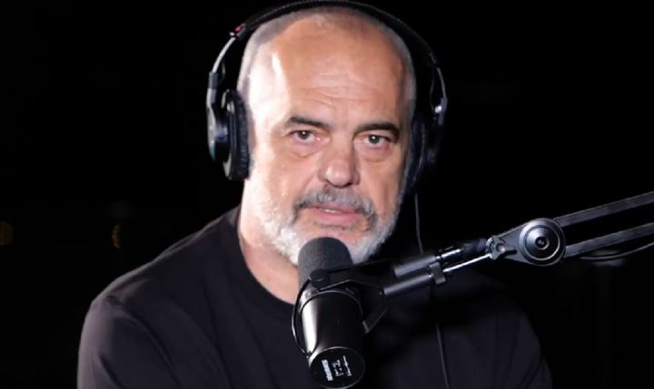 Rama për vdekjen e Tina Turner: Sonte toka është më e varfër e qielli më i shndritshëm