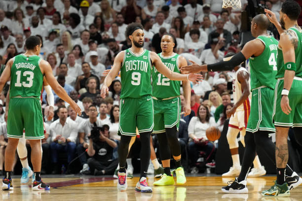 5 momentet më të mira në duelin Heat-Celtics (VIDEO)