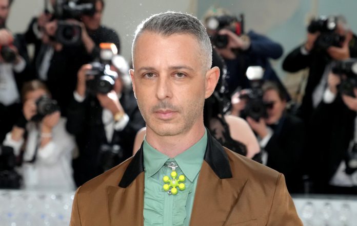 Jeremy Strongu tregon se si ia shpëtoi jetën babai