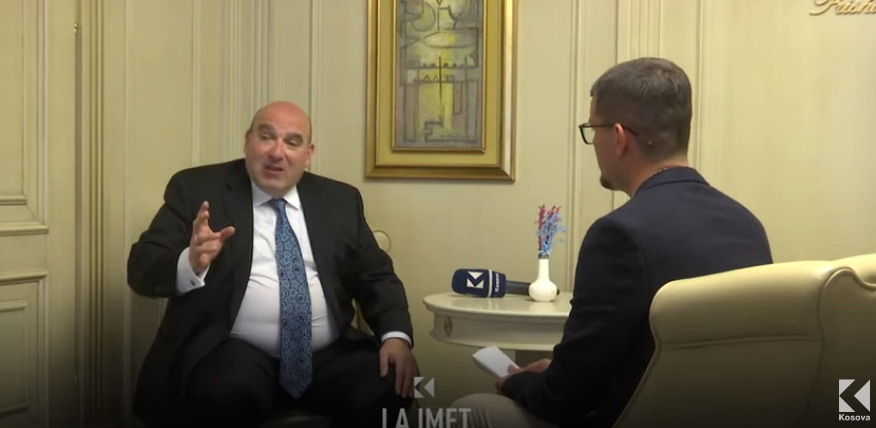 Austriaku kritikon qeveritë kosovare për mungesë të nxitjes së investitorëve (VIDEO)
