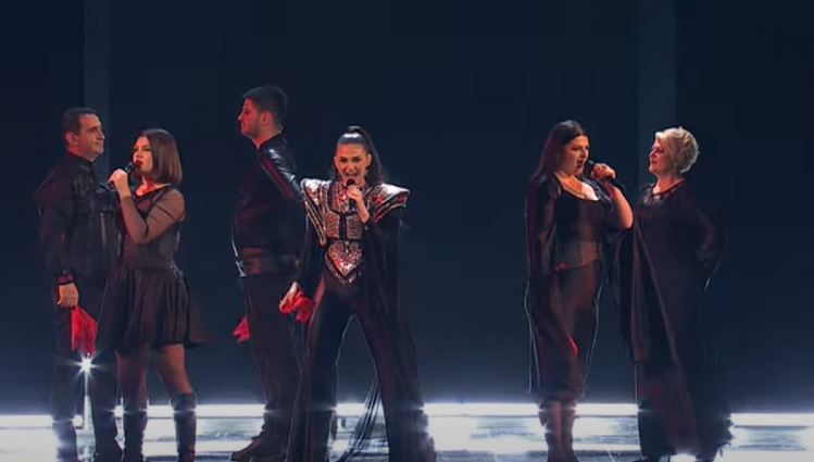 Shqipëria sonte performon në finalen e "Eurovision" - si mund të votoni?