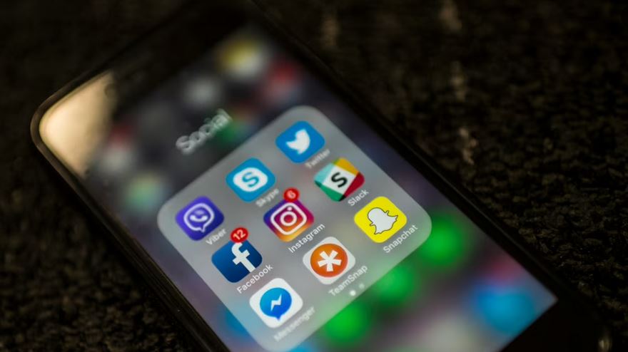 E kërcënon një femër përmes rrjeteve sociale, arrestohet i dyshuari