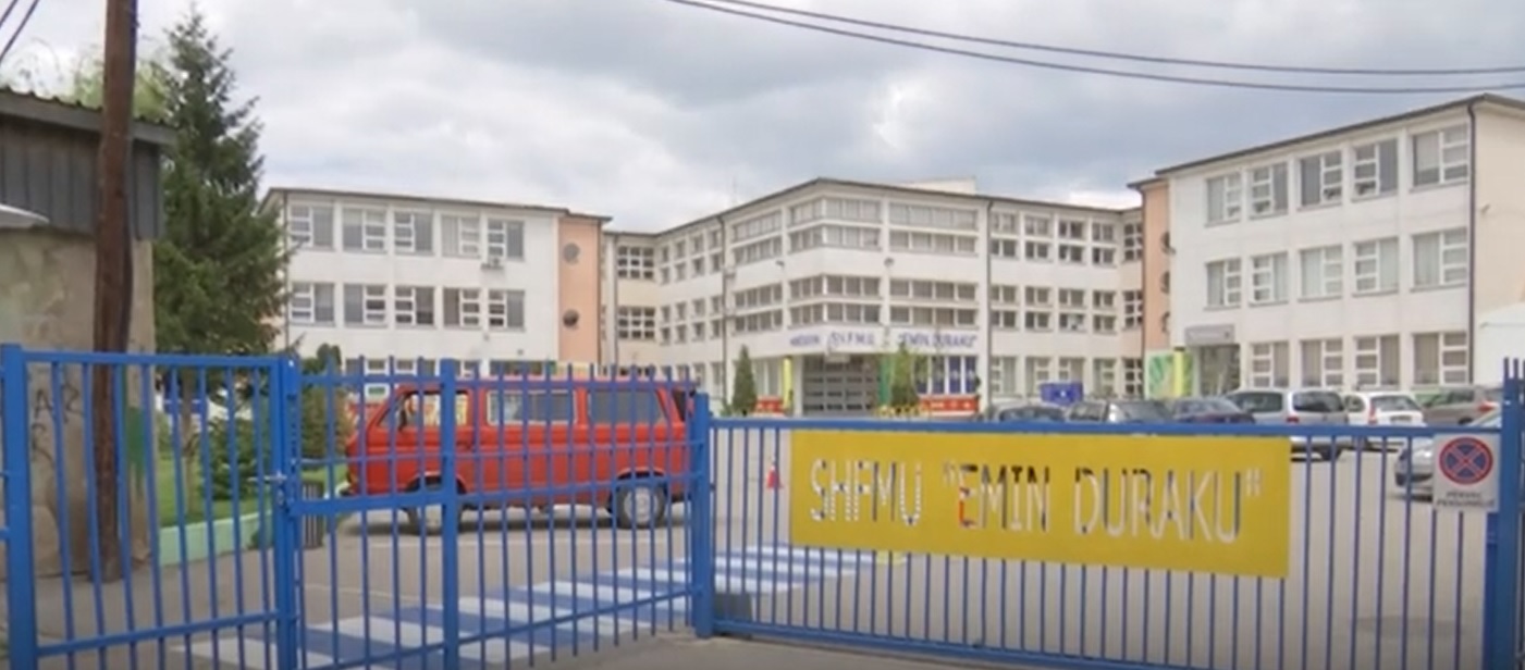 Siguria në shkolla, kërkohen roje dhe psikologë (VIDEO)