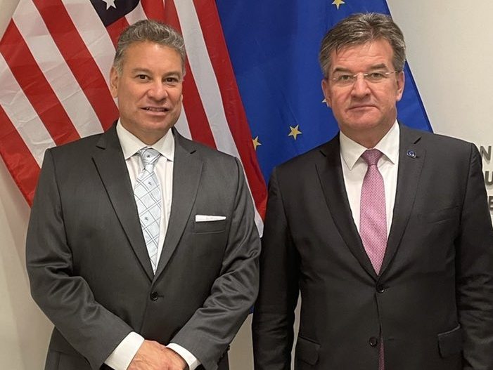 Gabriel Escobar Miroslav Lajcak
