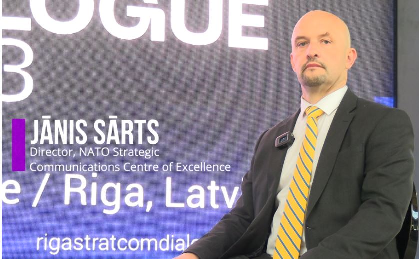 Zyrtari i NATO-s: Në dezinformim dhe propagandë, Rusisë i pëlqen heshtja dhe zonat e errëta