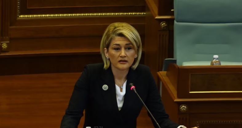 Mimoza Kusari-Lila
