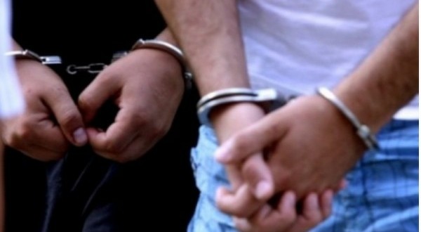 Arrestohen tre vetë për vrasje në tentativë në Podujevë